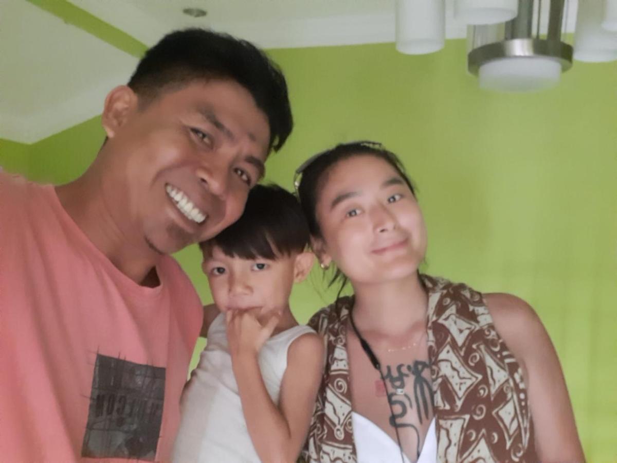 Boneputeh Homestay Taliwang エクステリア 写真