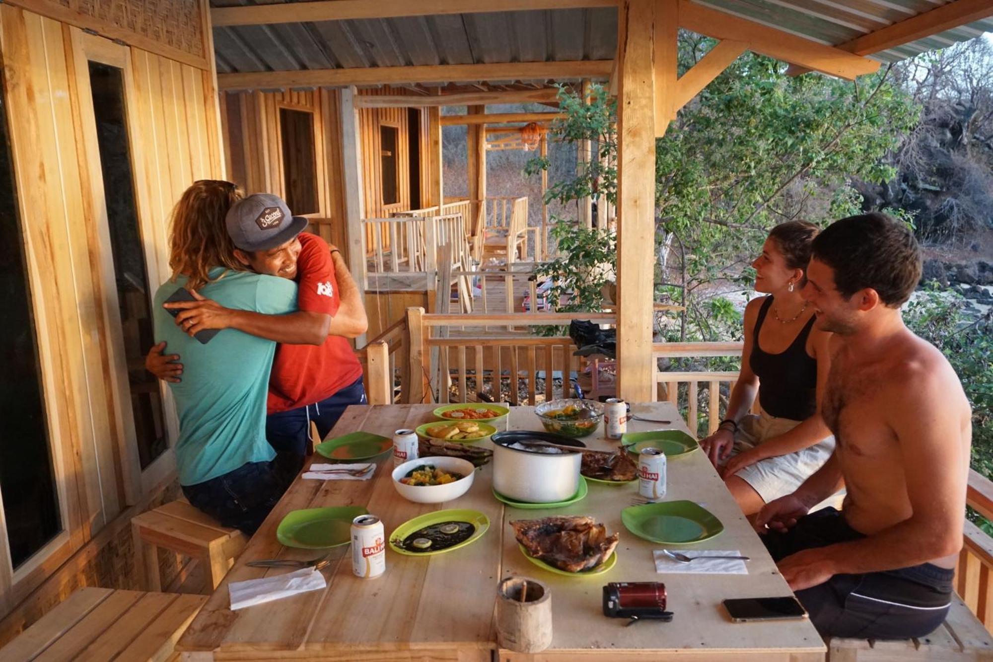 Boneputeh Homestay Taliwang 部屋 写真