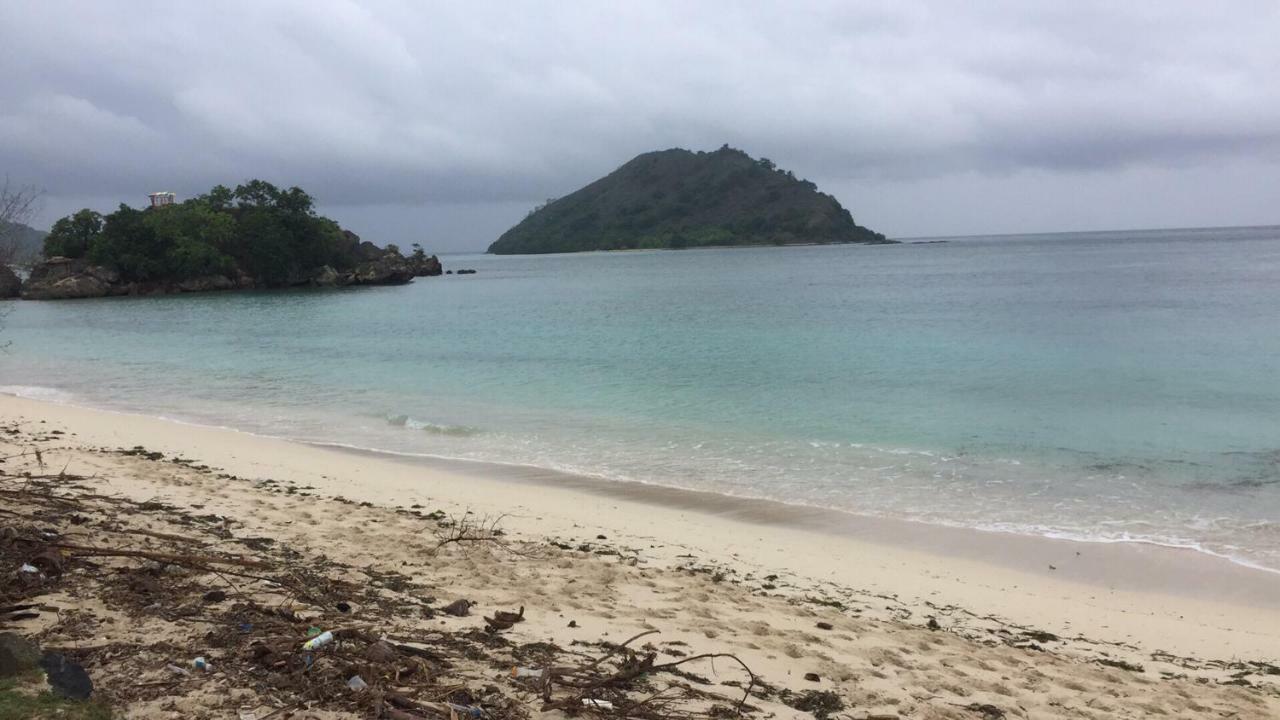 Boneputeh Homestay Taliwang エクステリア 写真